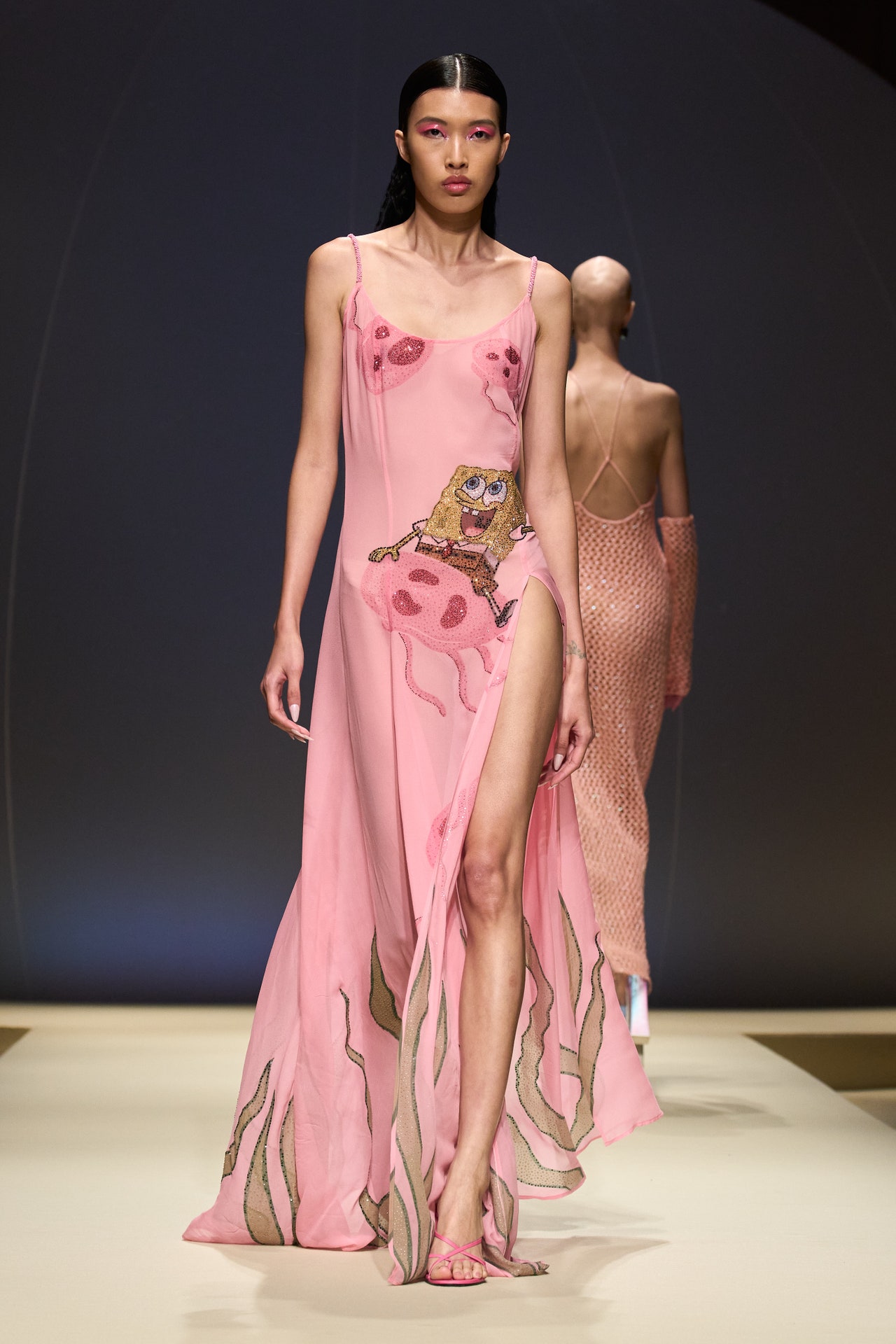 00016-gcds-spring-2023-ready-to-wear-credit-gorunway