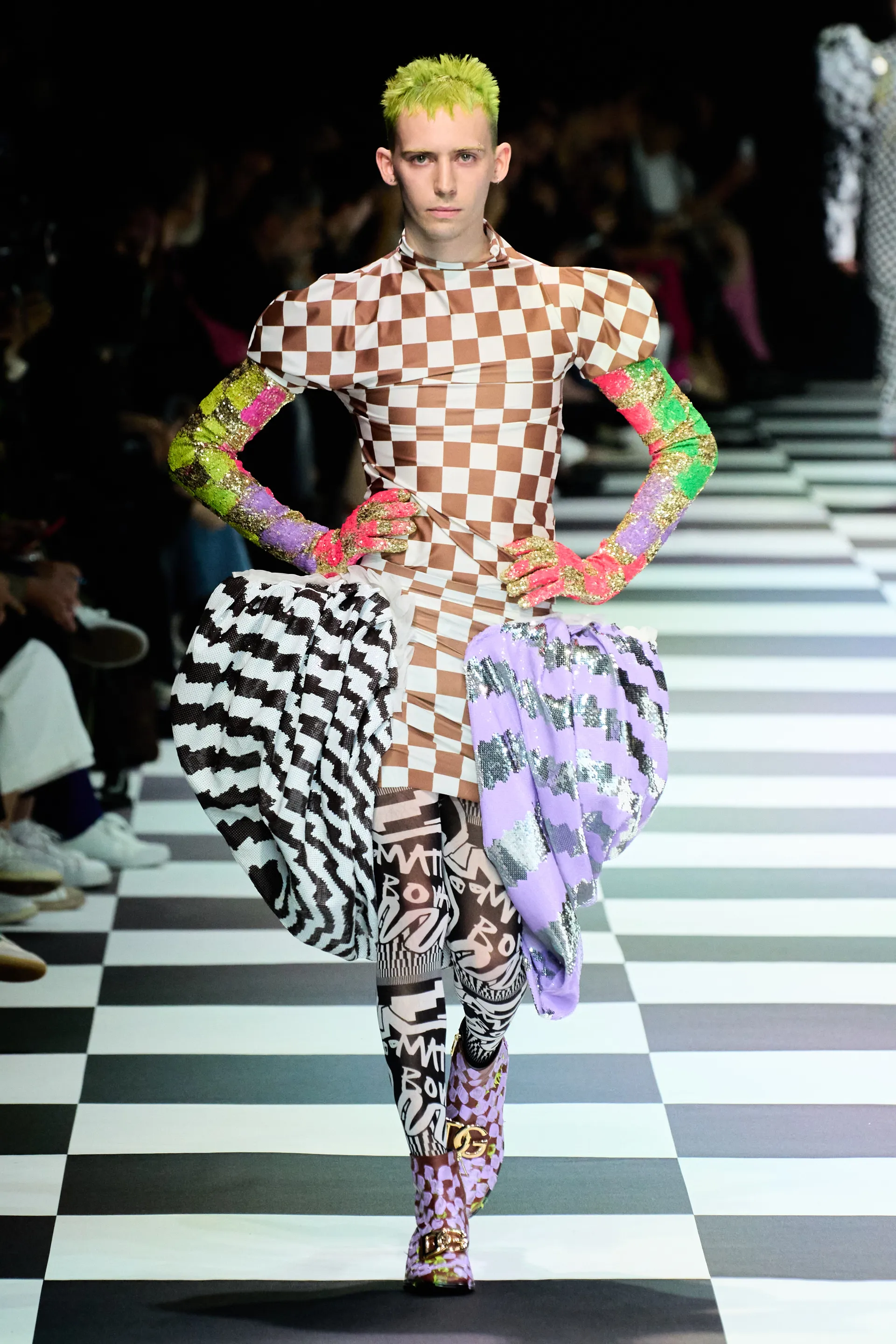 00016-matty-bovan-spring-2023-ready-to-wear-credit-gorunway