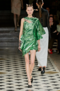 00016-undercover-spring-2023-ready-to-wear-credit-gorunway