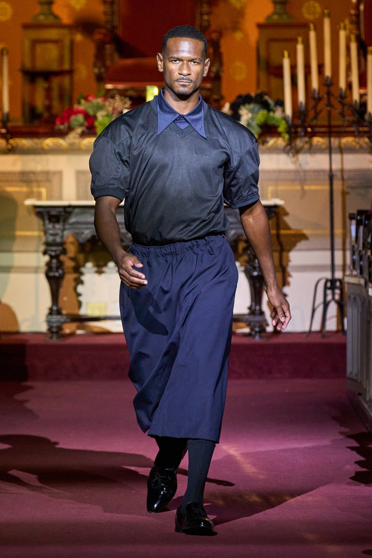 00016-willy-chavarria-spring-2023-menswear-credit-gorunway
