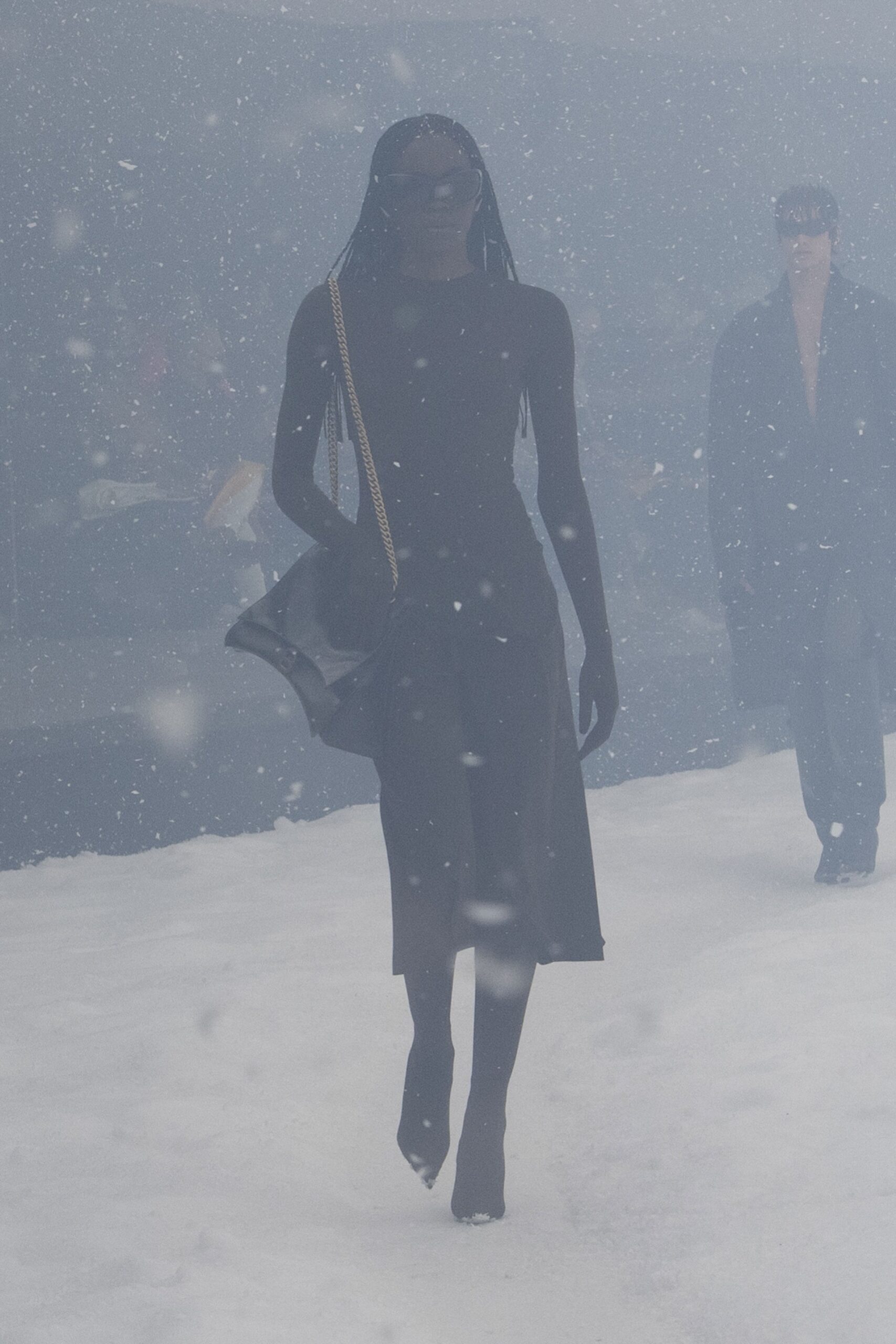00017-balenciaga-fall-2022-ready-to-wear-paris-credit-brand-1.jpg