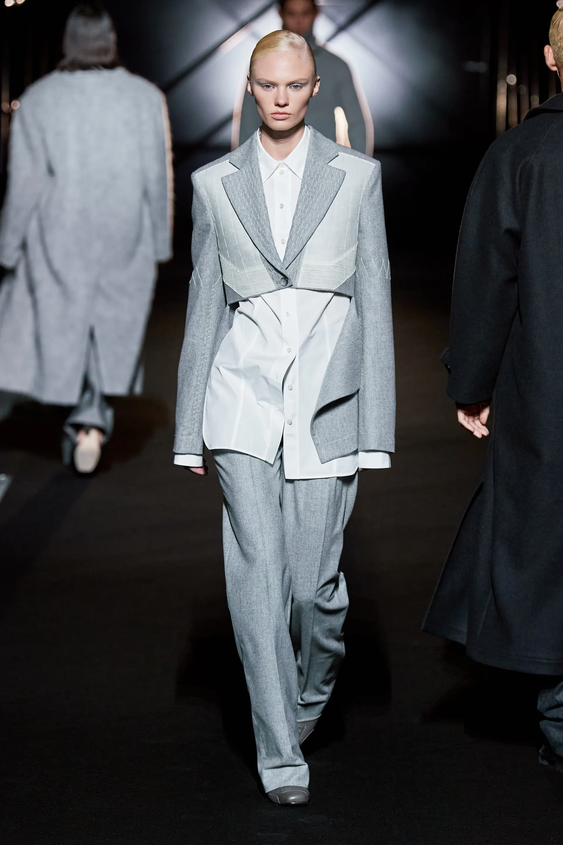 00017-boss-fall-2022-ready-to-wear-credit-gorunway