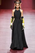 00017-christian-dior-fall-2022-ready-to-wear-paris-credit-gorunway-1.jpeg