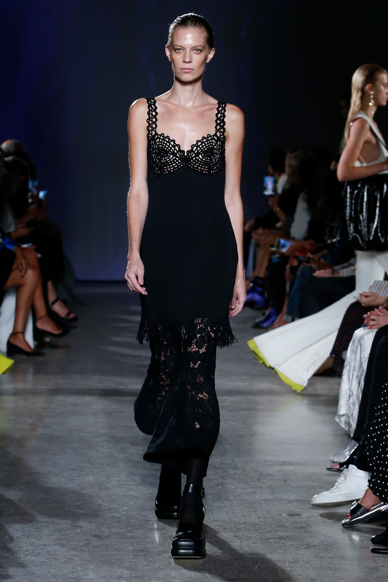 00017-proenza-schouler-spring-2023-ready-to-wear-credit-monica-feudi
