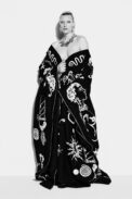 00017-schiaparelli-fall-2022-ready-to-wear-paris-credit-brand-3.jpeg