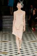 00017-undercover-spring-2023-ready-to-wear-credit-gorunway