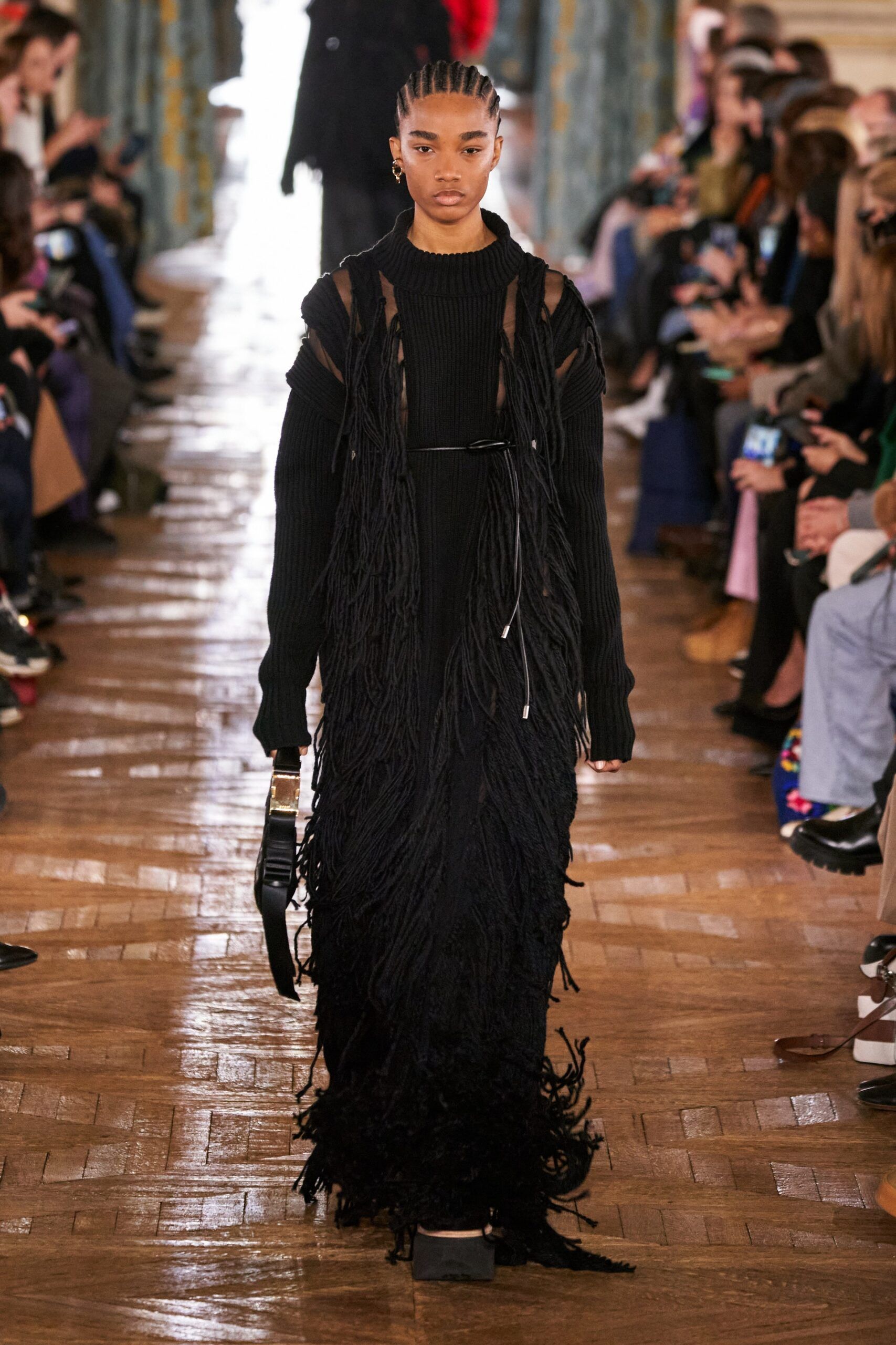 00019-sacai-fall-2022-ready-to-wear-paris-credit-gorunway-1.jpg