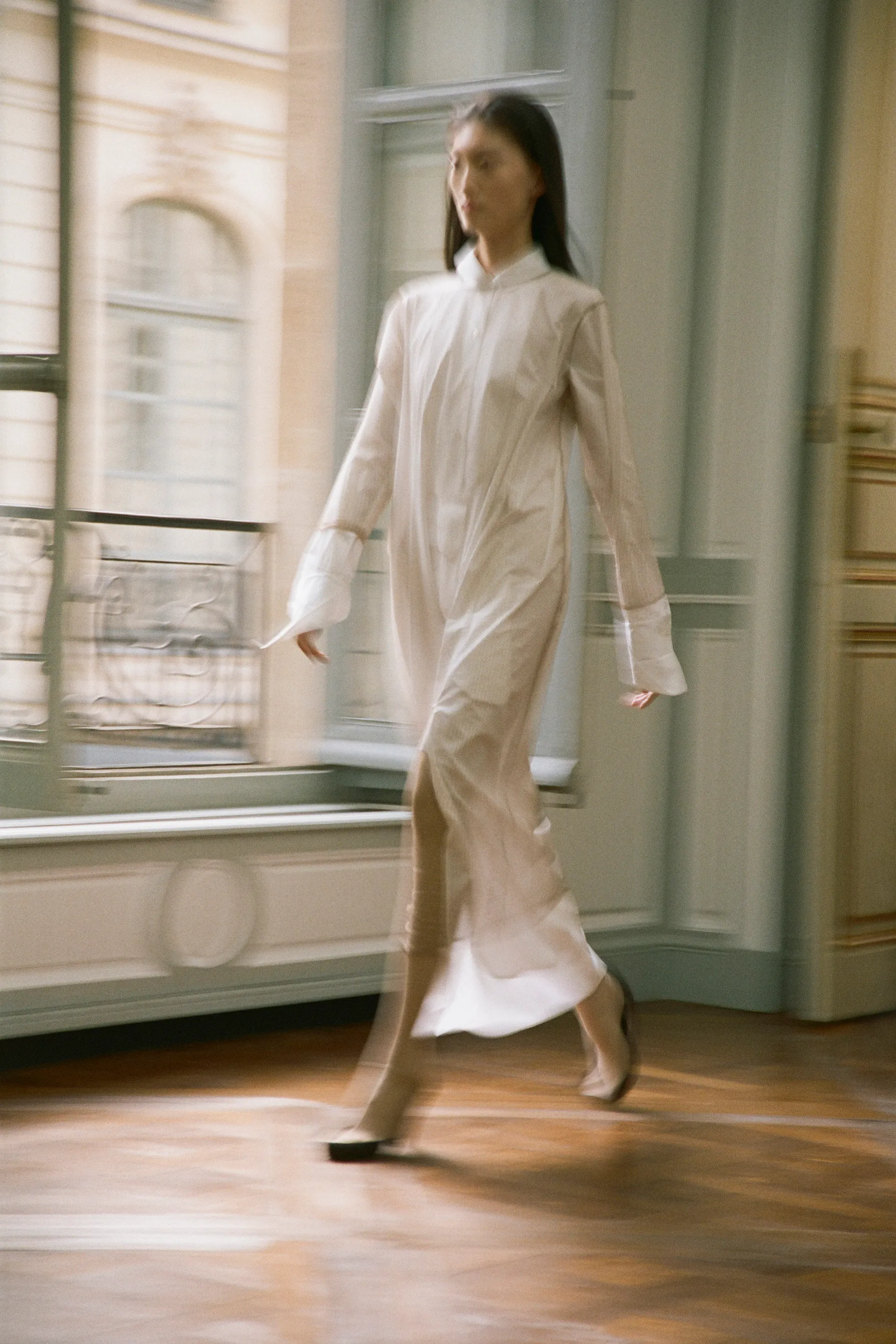 00019-the-row-pre-fall-2023-credit-brand