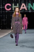 00020-chanel-fall-2022-ready-to-wear-paris-credit-gorunway-1.jpeg