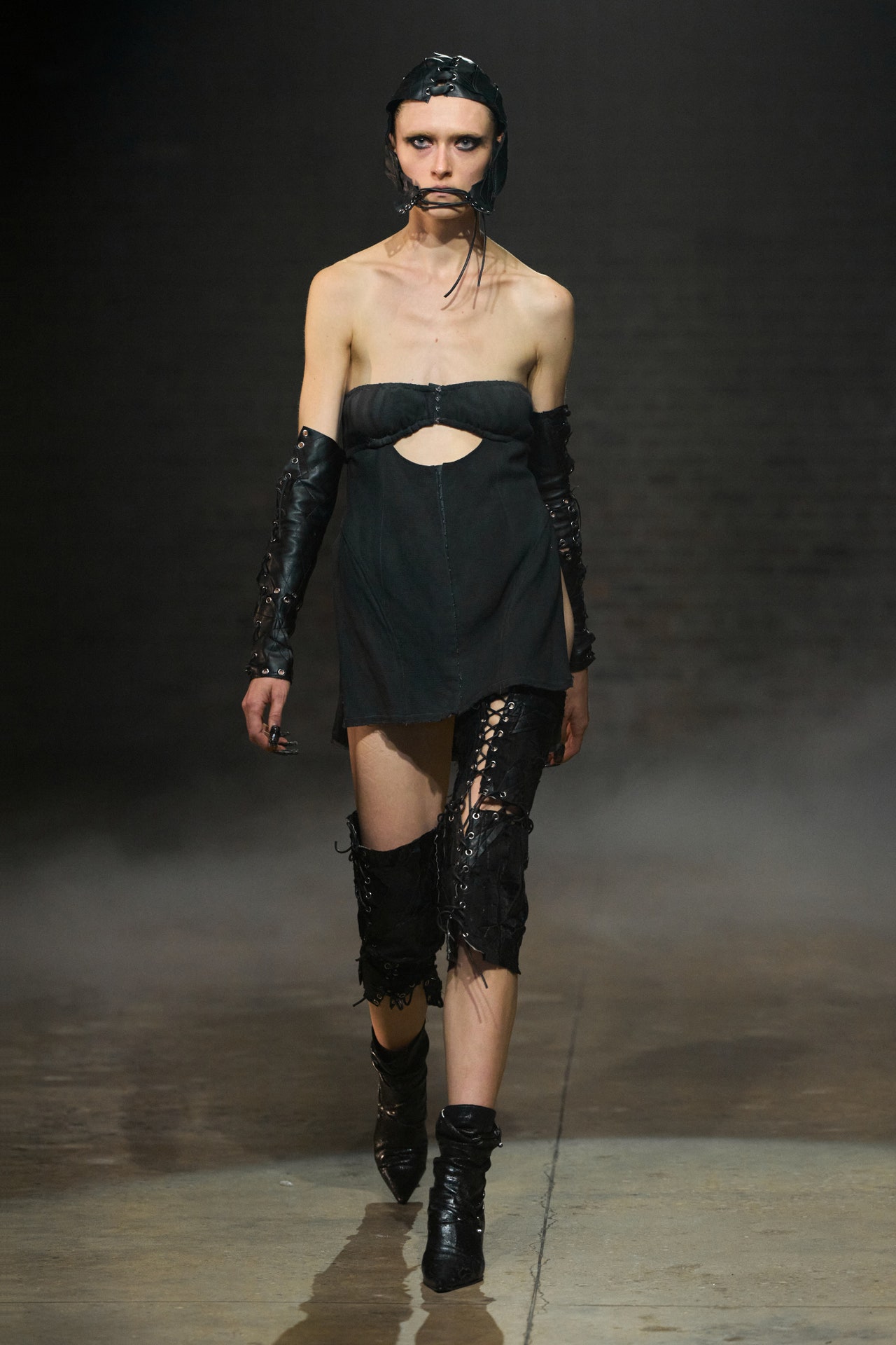 00020-elena-velez-spring-2023-ready-to-wear-credit-gorunway