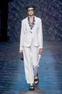 00020-emporio-armani-spring-2023-ready-to-wear-credit-gorunway