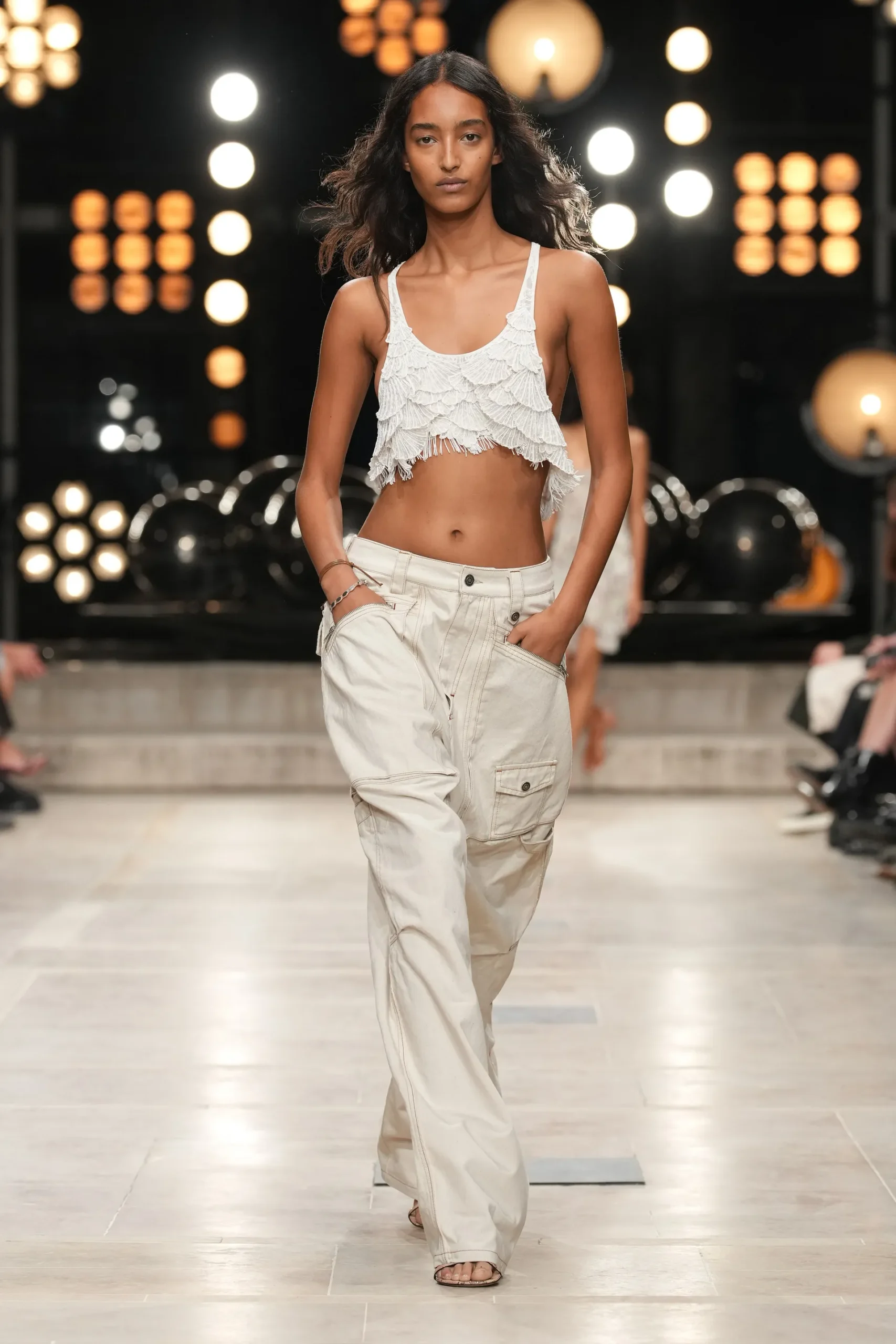 00020-isabel-marant-spring-2023-ready-to-wear-credit-gorunway