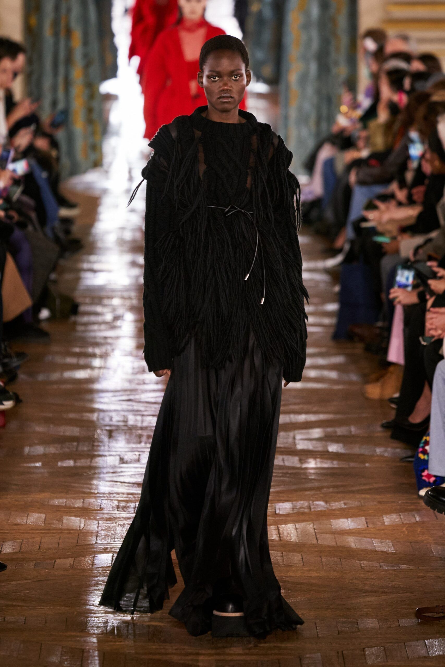 00020-sacai-fall-2022-ready-to-wear-paris-credit-gorunway-1.jpg