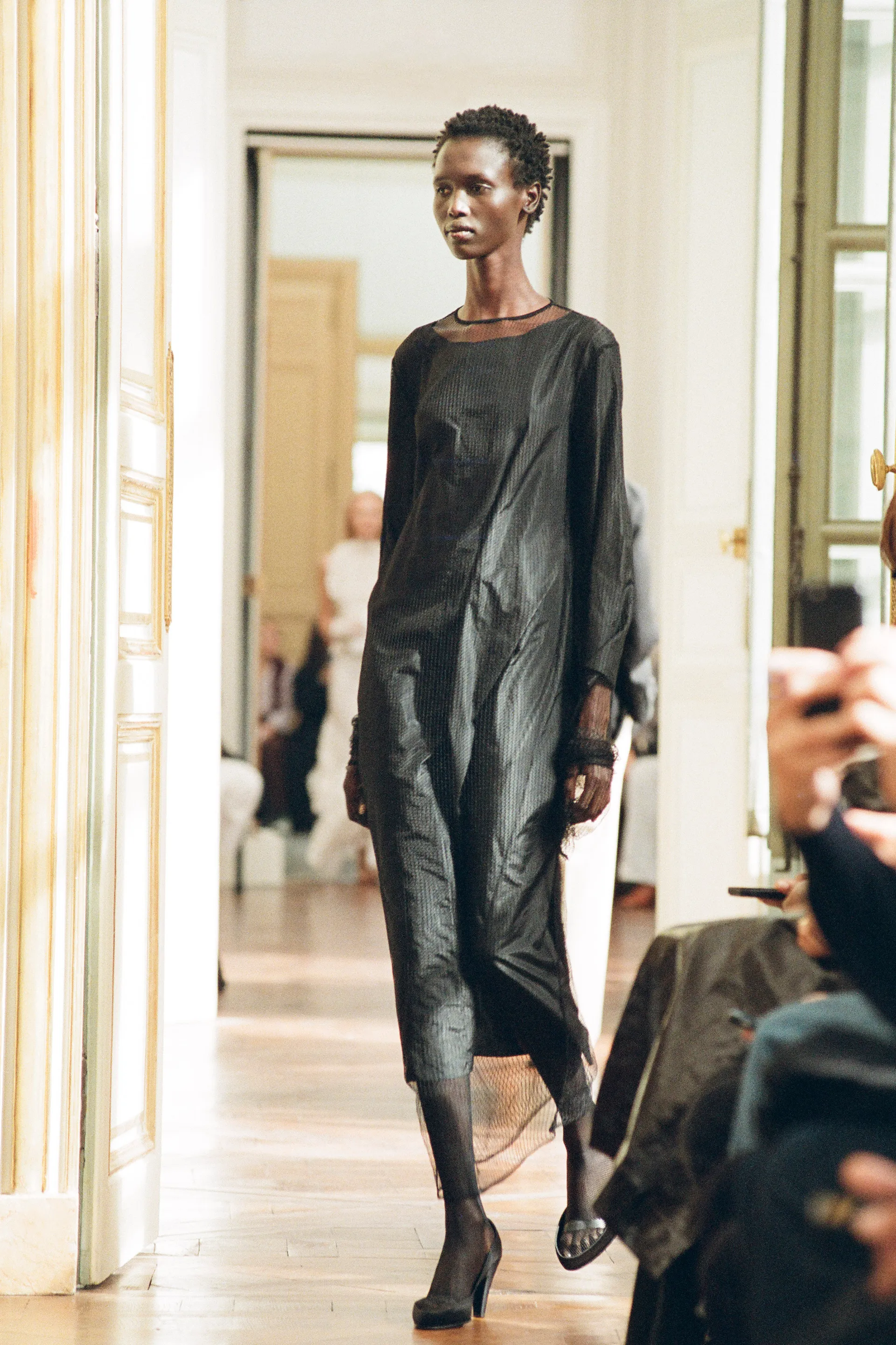 00020-the-row-pre-fall-2023-credit-brand