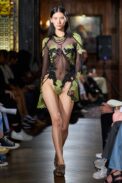 00021-puppets-and-puppets-spring-2023-ready-to-wear-credit-gorunway