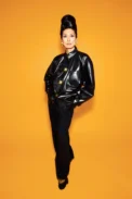 00021-schiaparelli-spring-2023-ready-to-wear-credit-brand