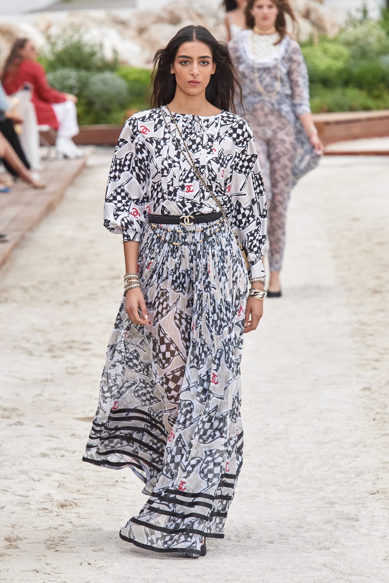 00022-chanel-resort-2023-monaco-credit-gorunway-1.jpeg