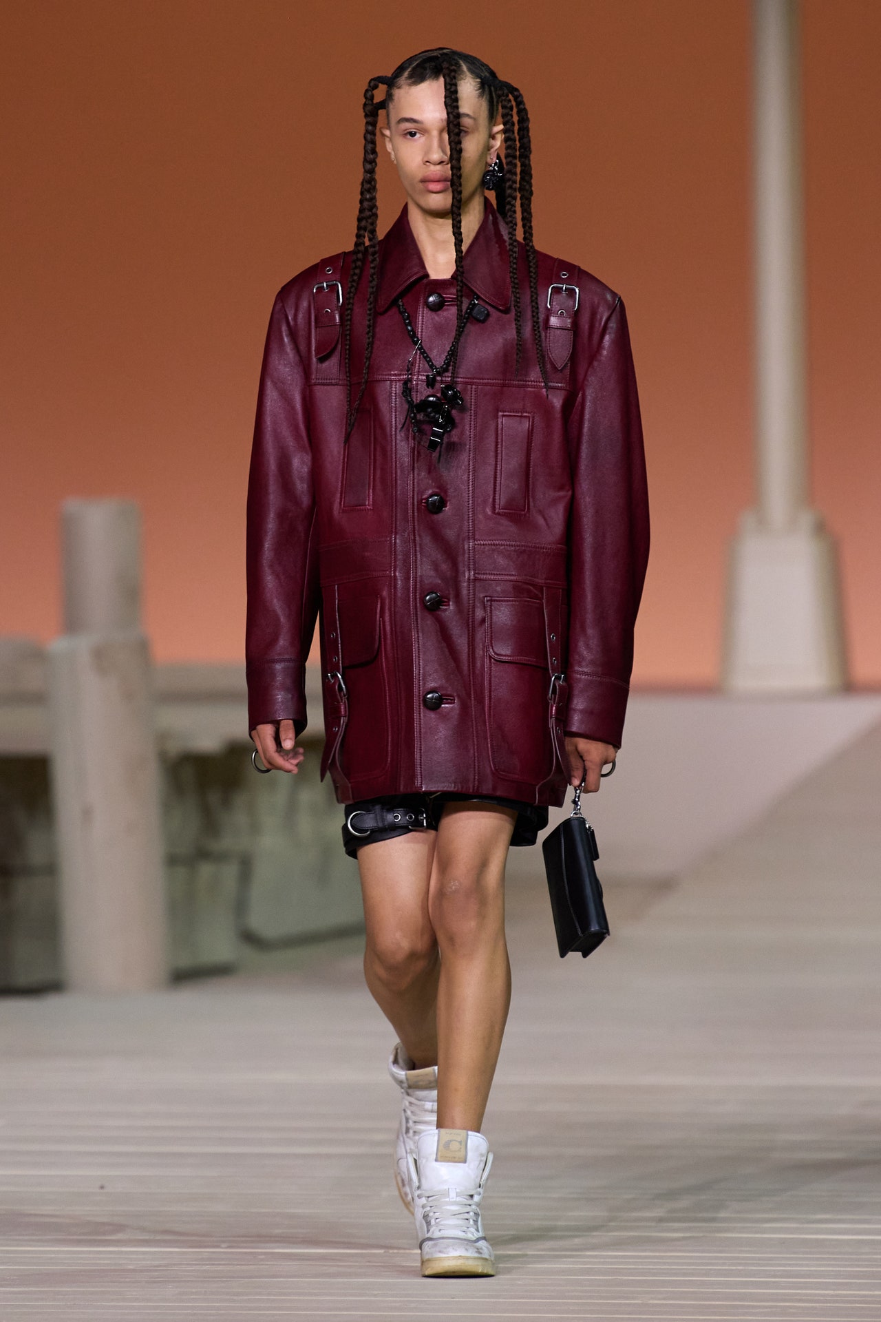 00022-coach-spring-2023-ready-to-wear-credit-gorunway