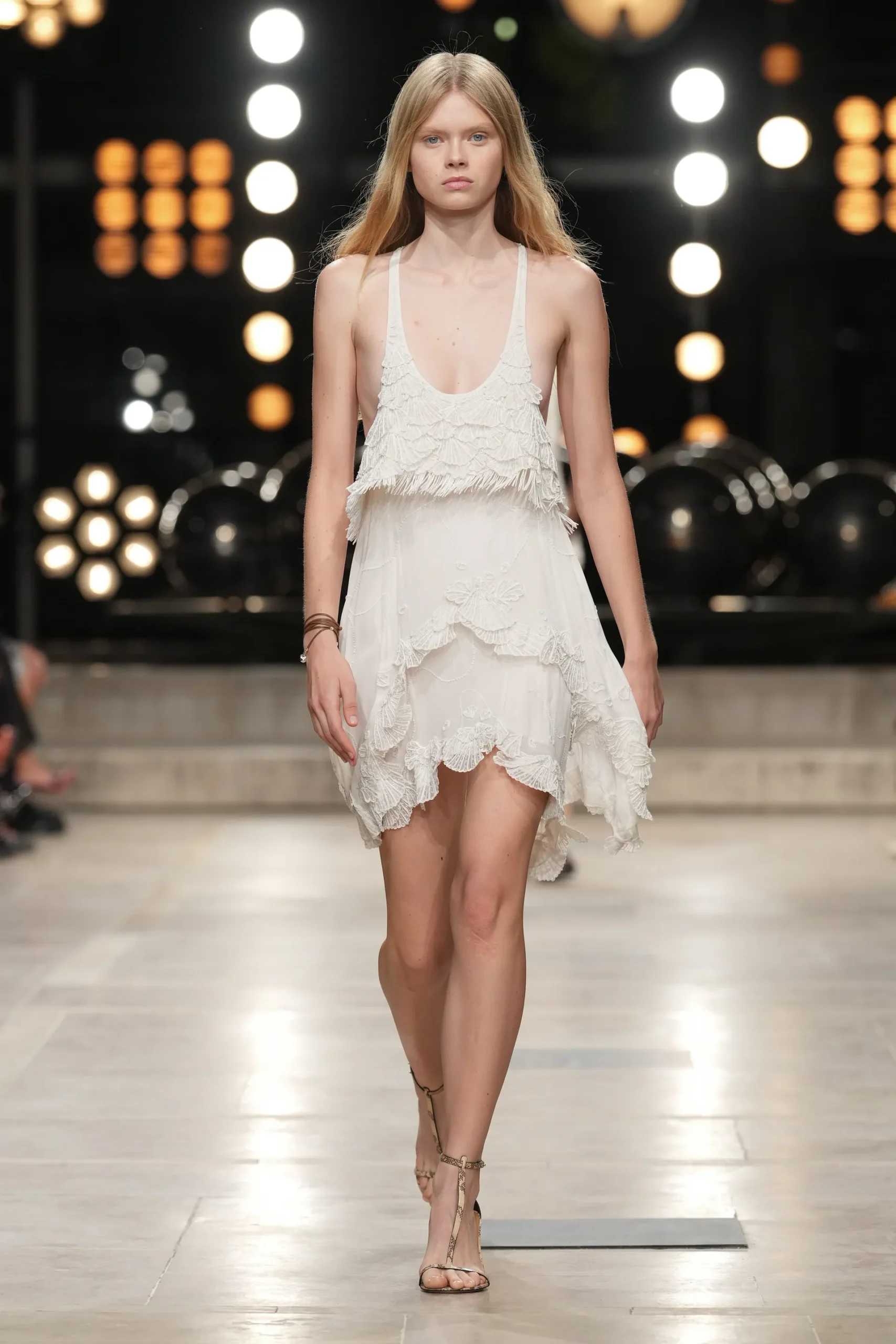 00022-isabel-marant-spring-2023-ready-to-wear-credit-gorunway