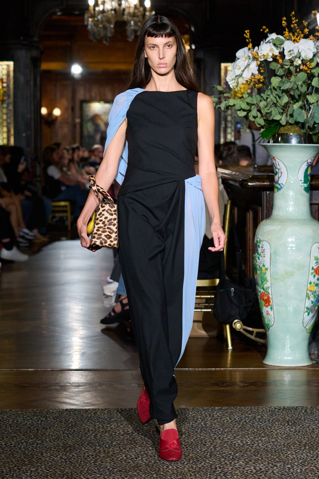 00022-puppets-and-puppets-spring-2023-ready-to-wear-credit-gorunway