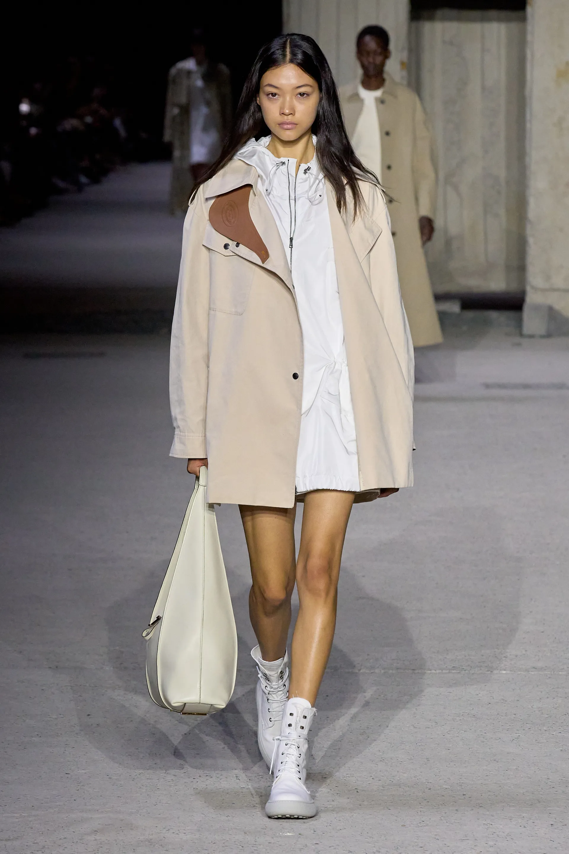 00022-tods-spring-2023-ready-to-wear-credit-gorunway