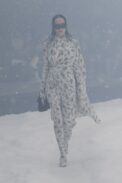 00023-balenciaga-fall-2022-ready-to-wear-paris-credit-brand-1.jpg