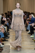 00023-burberry-spring-2023-ready-to-wear-credit-brand