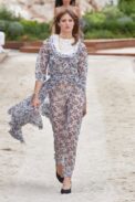 00023-chanel-resort-2023-monaco-credit-gorunway-1.jpeg