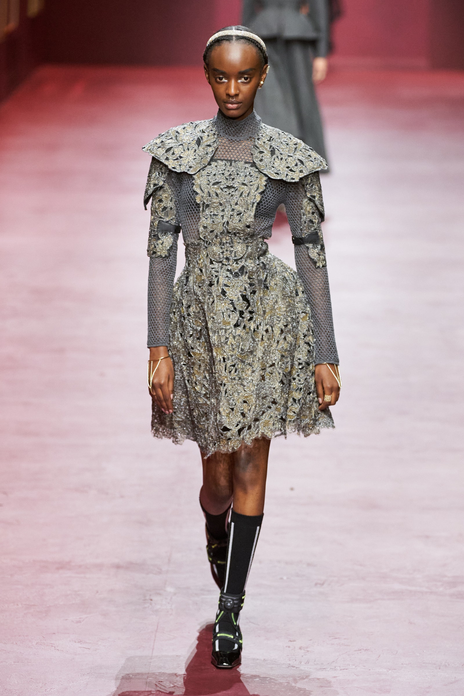 00023-christian-dior-fall-2022-ready-to-wear-paris-credit-gorunway-1.jpeg