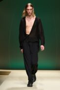 00023-gcds-spring-2023-ready-to-wear-credit-gorunway
