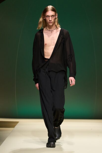 00023-gcds-spring-2023-ready-to-wear-credit-gorunway
