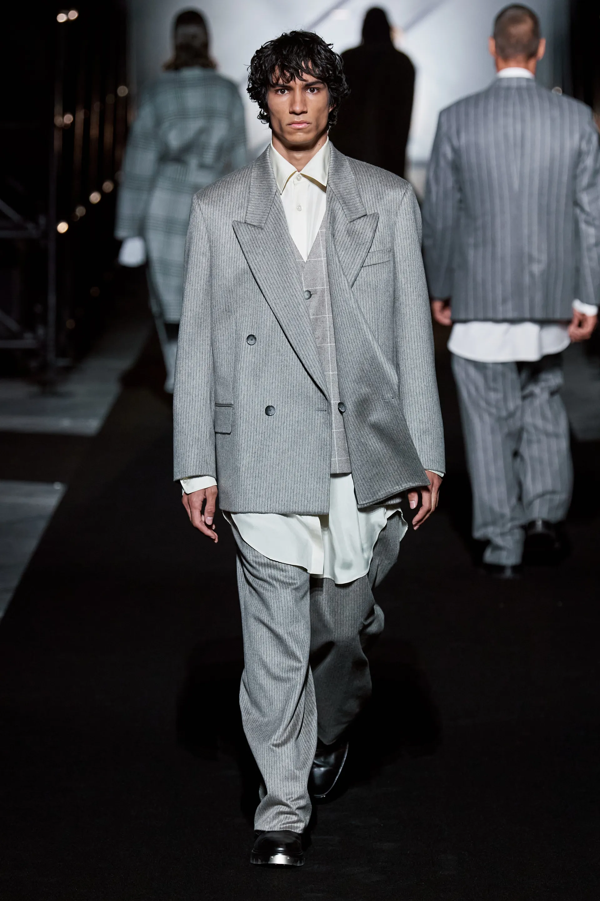 00024-boss-fall-2022-ready-to-wear-credit-gorunway