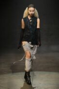00024-elena-velez-spring-2023-ready-to-wear-credit-gorunway