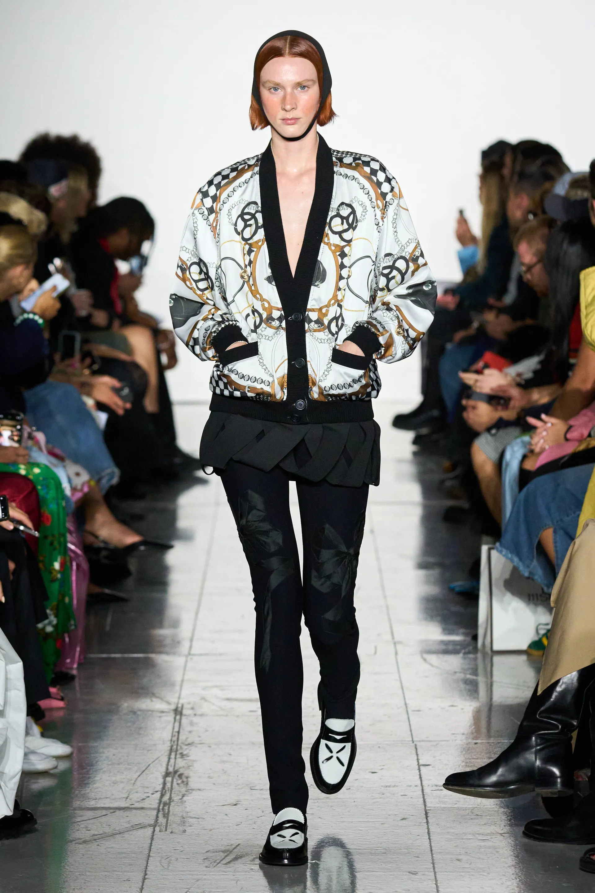 00024-stefan-cooke-spring-2023-ready-to-wear-credit-gorunway