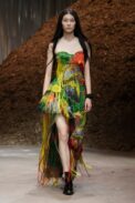 00025-alexander-mcqueen-fall-2022-ready-to-wear-credit-brand-1.jpeg