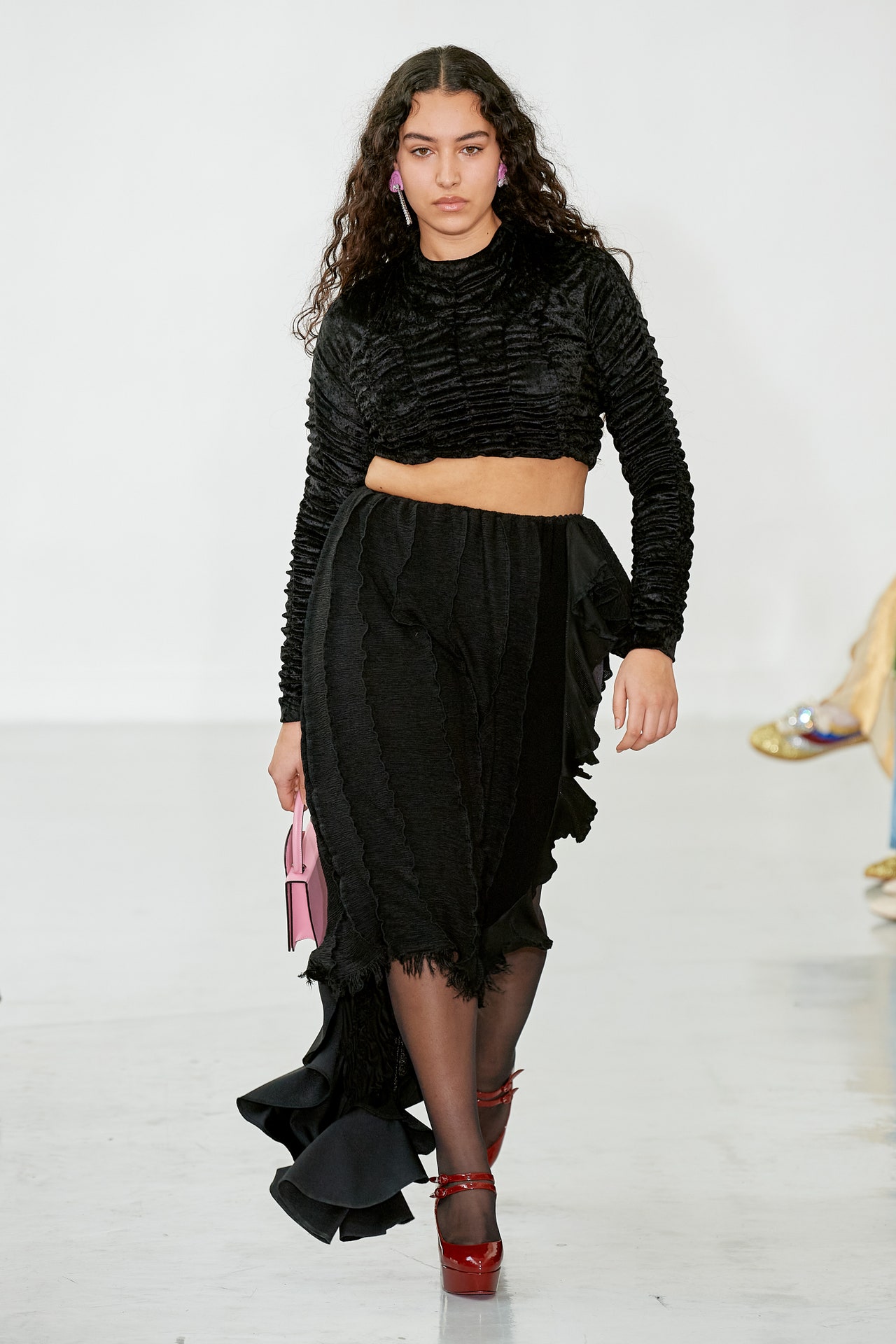 00025-ester-manas-fall-2022-ready-to-wear-paris-credit-isidore-montag-gorunway-1.jpeg