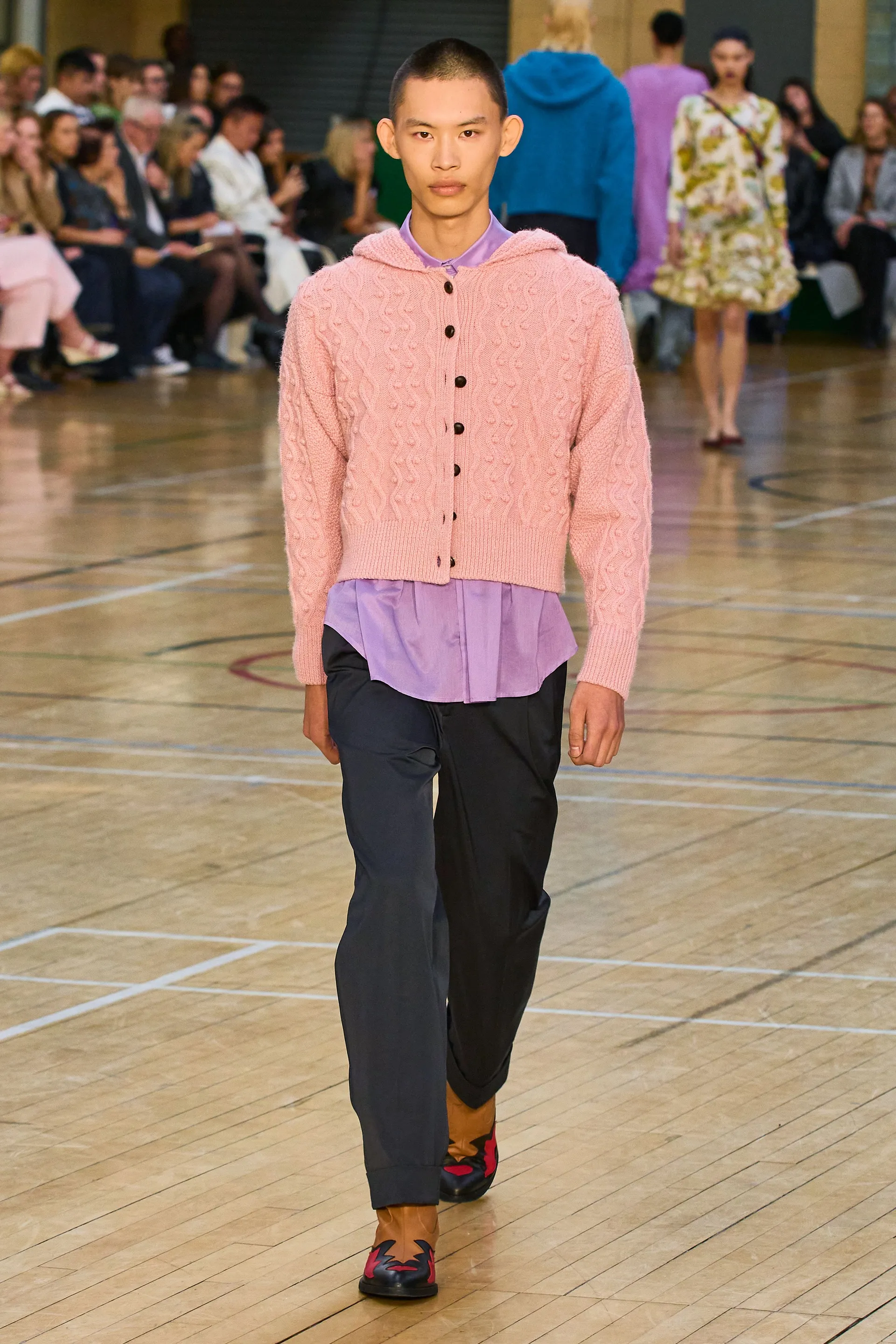 00025-molly-goddard-spring-2023-ready-to-wear-credit-gorunway