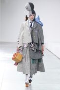 00025-thom-browne-fall-2022-credit-brand-1.jpeg