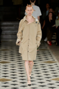 00025-undercover-spring-2023-ready-to-wear-credit-gorunway