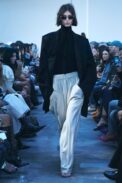 00026-khaite-spring-2023-ready-to-wear-credit-brand