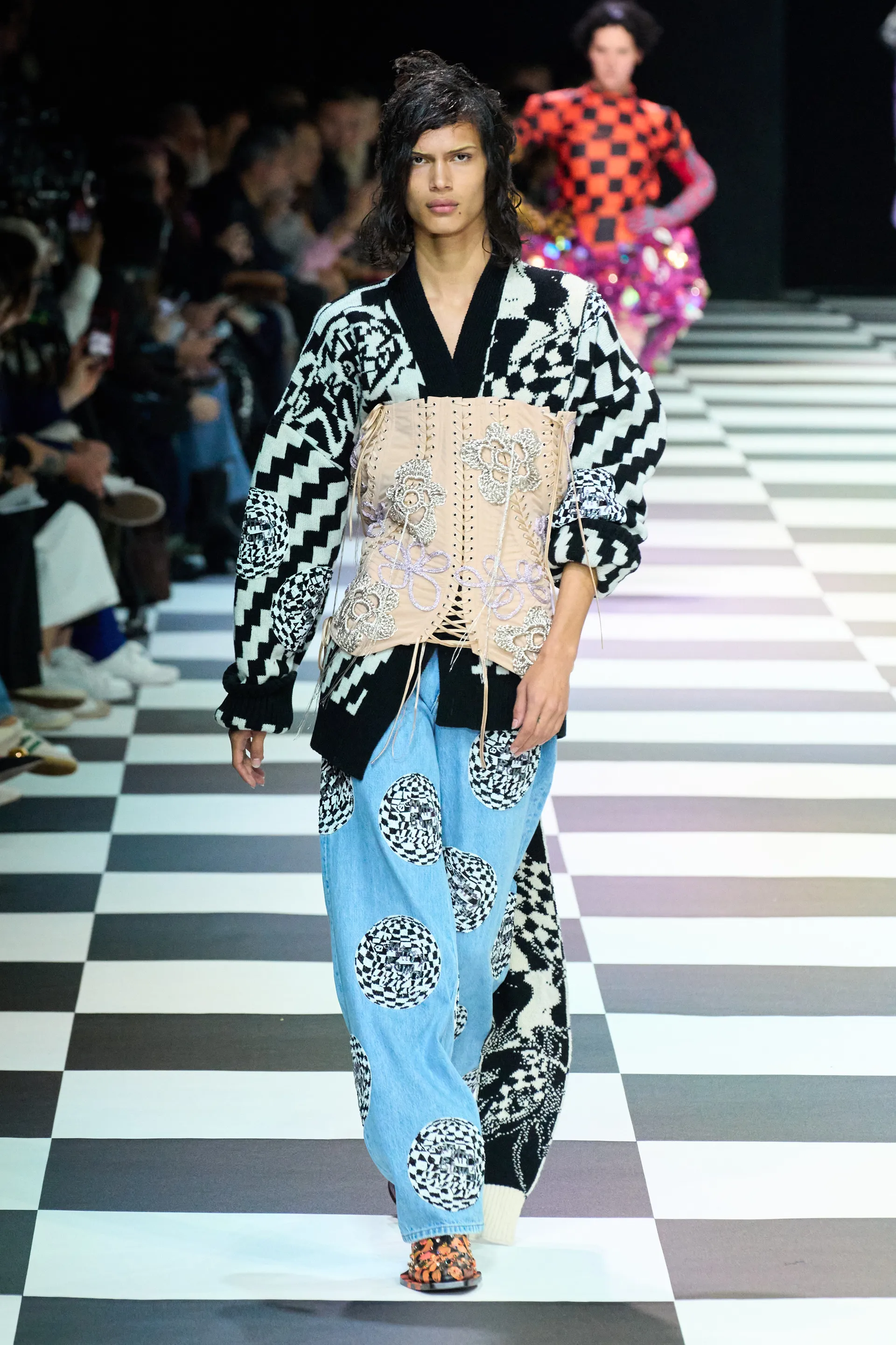 00026-matty-bovan-spring-2023-ready-to-wear-credit-gorunway