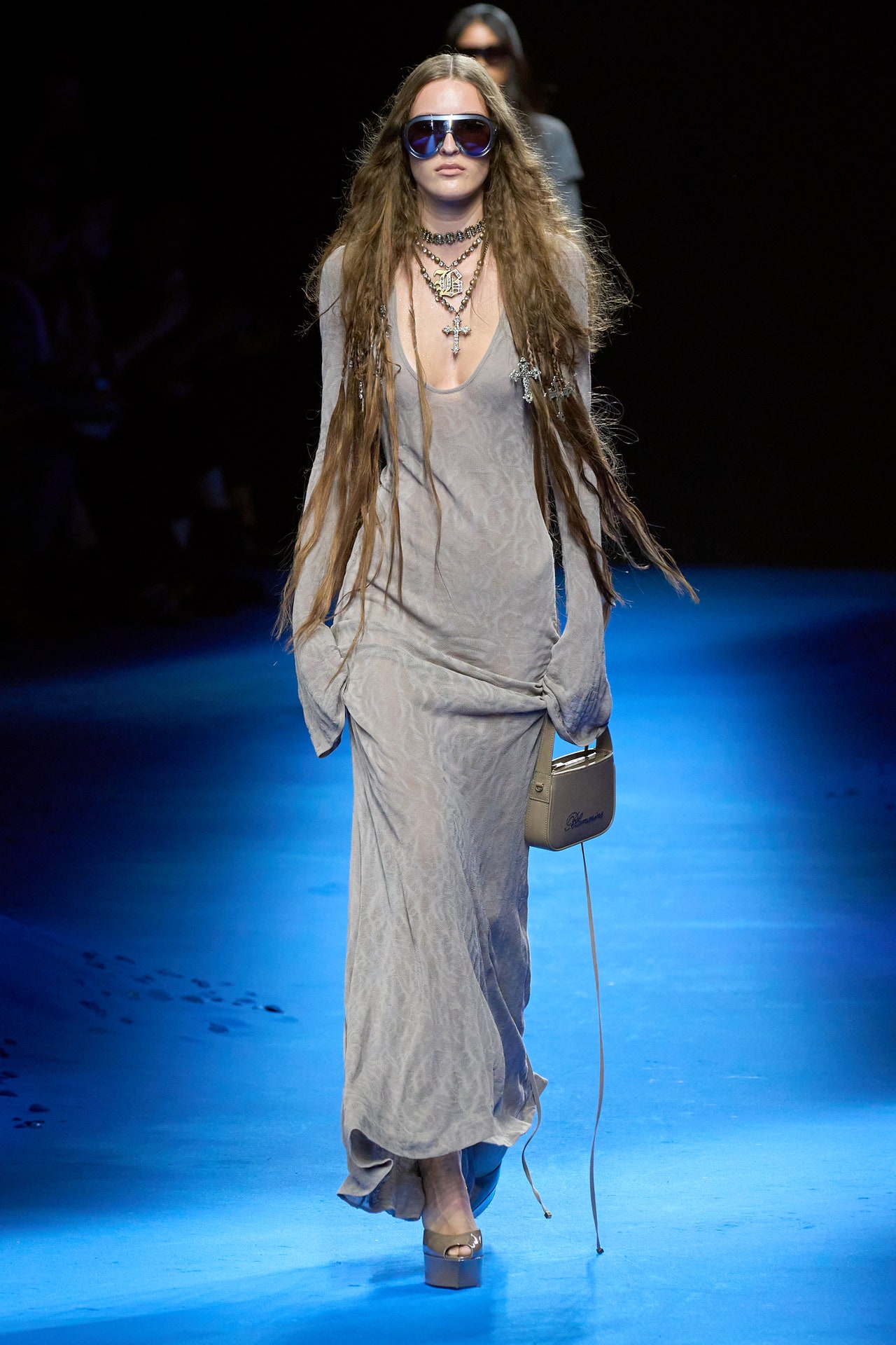 00027-blumarine-spring-2023-ready-to-wear-credit-gorunway