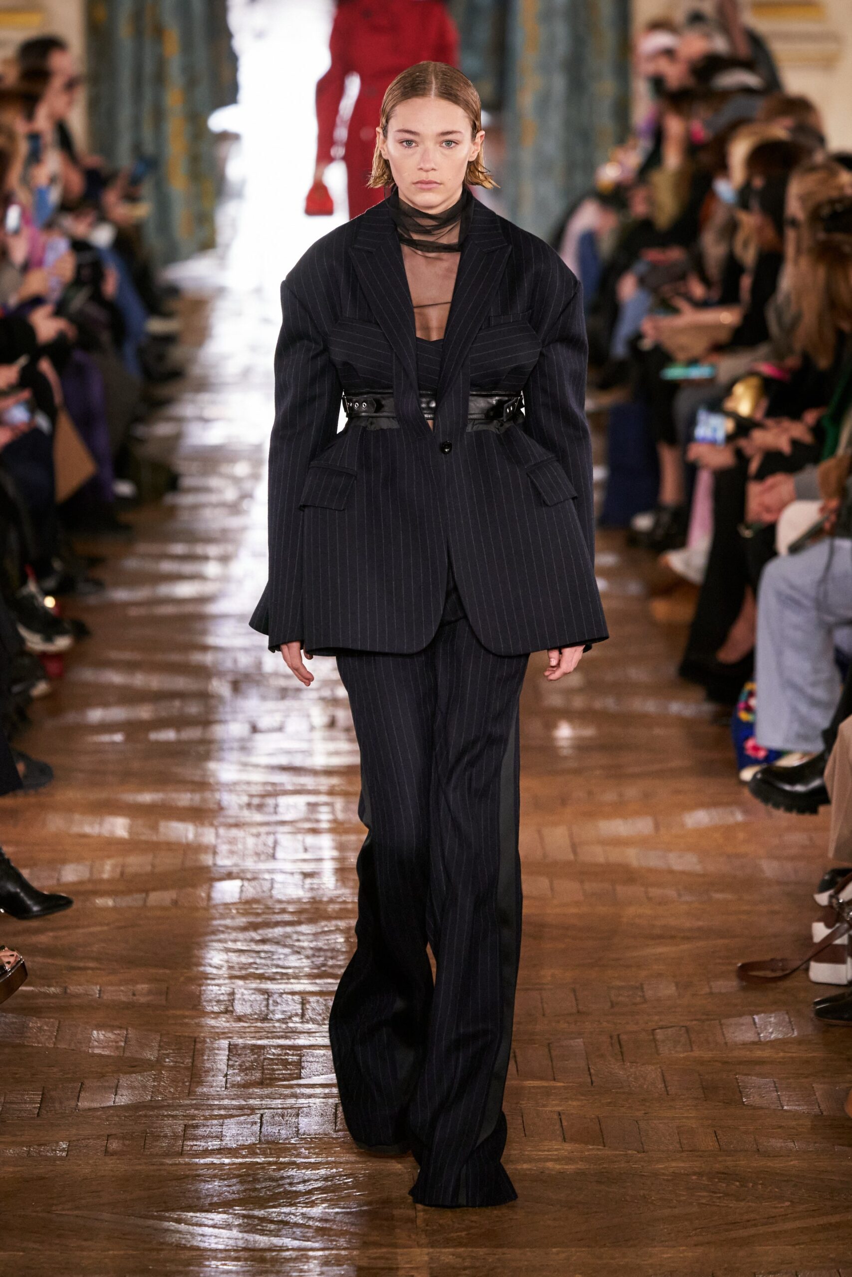 00029-sacai-fall-2022-ready-to-wear-paris-credit-gorunway-1.jpg