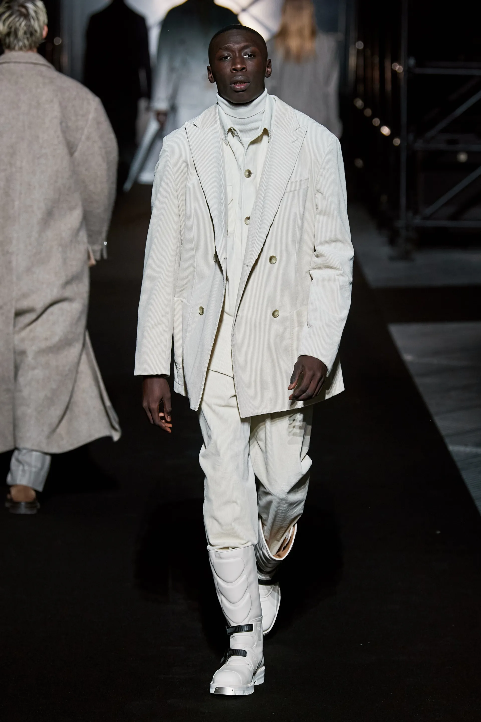 00030-boss-fall-2022-ready-to-wear-credit-gorunway