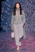 00030-emporio-armani-spring-2023-ready-to-wear-credit-gorunway