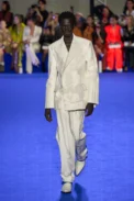 00030-off-white-spring-2023-ready-to-wear-credit-gorunway