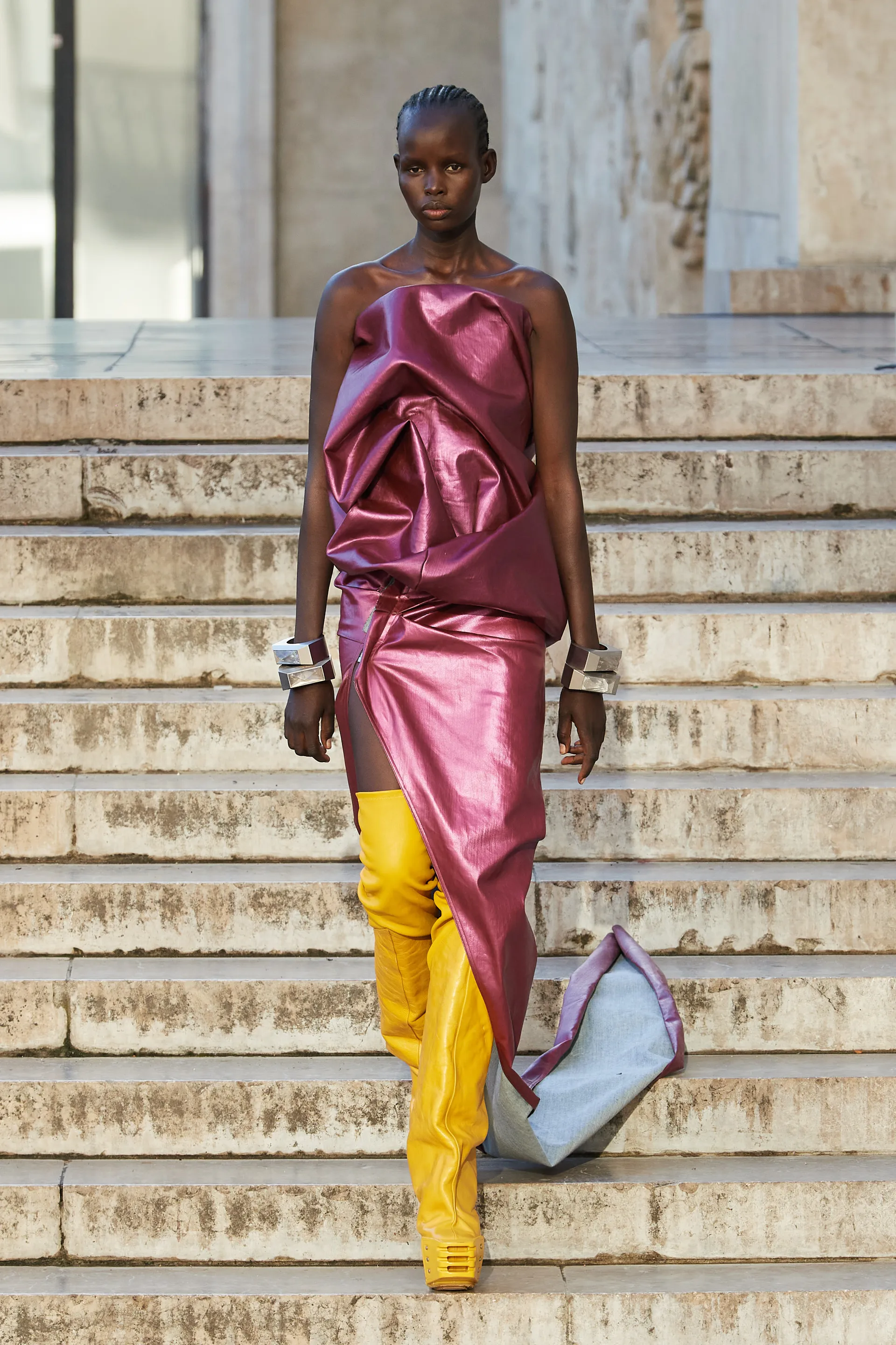 00030-rick-owens-spring-2023-ready-to-wear-credit-gorunway