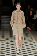 00030-undercover-spring-2023-ready-to-wear-credit-gorunway