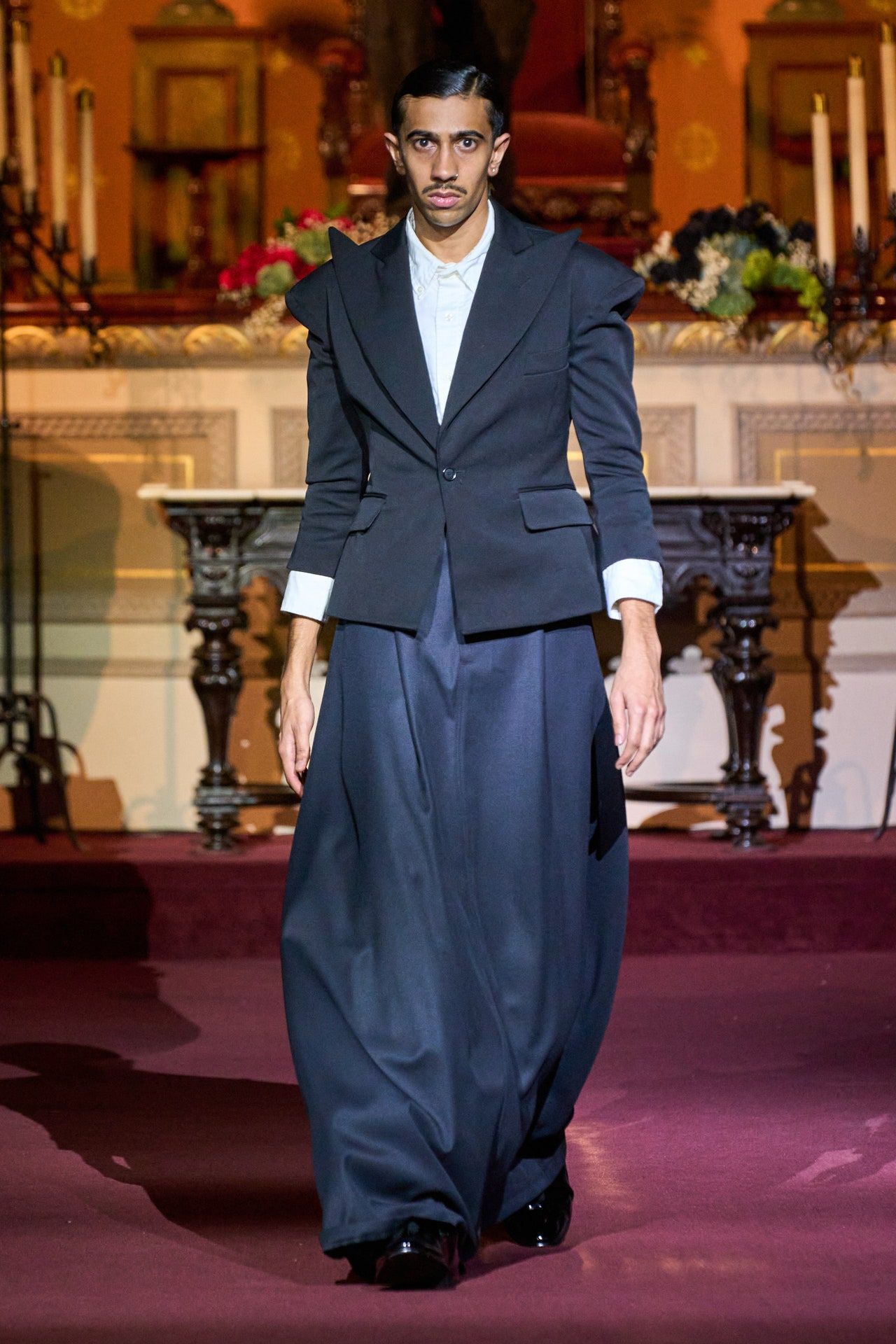 00030-willy-chavarria-spring-2023-menswear-credit-gorunway