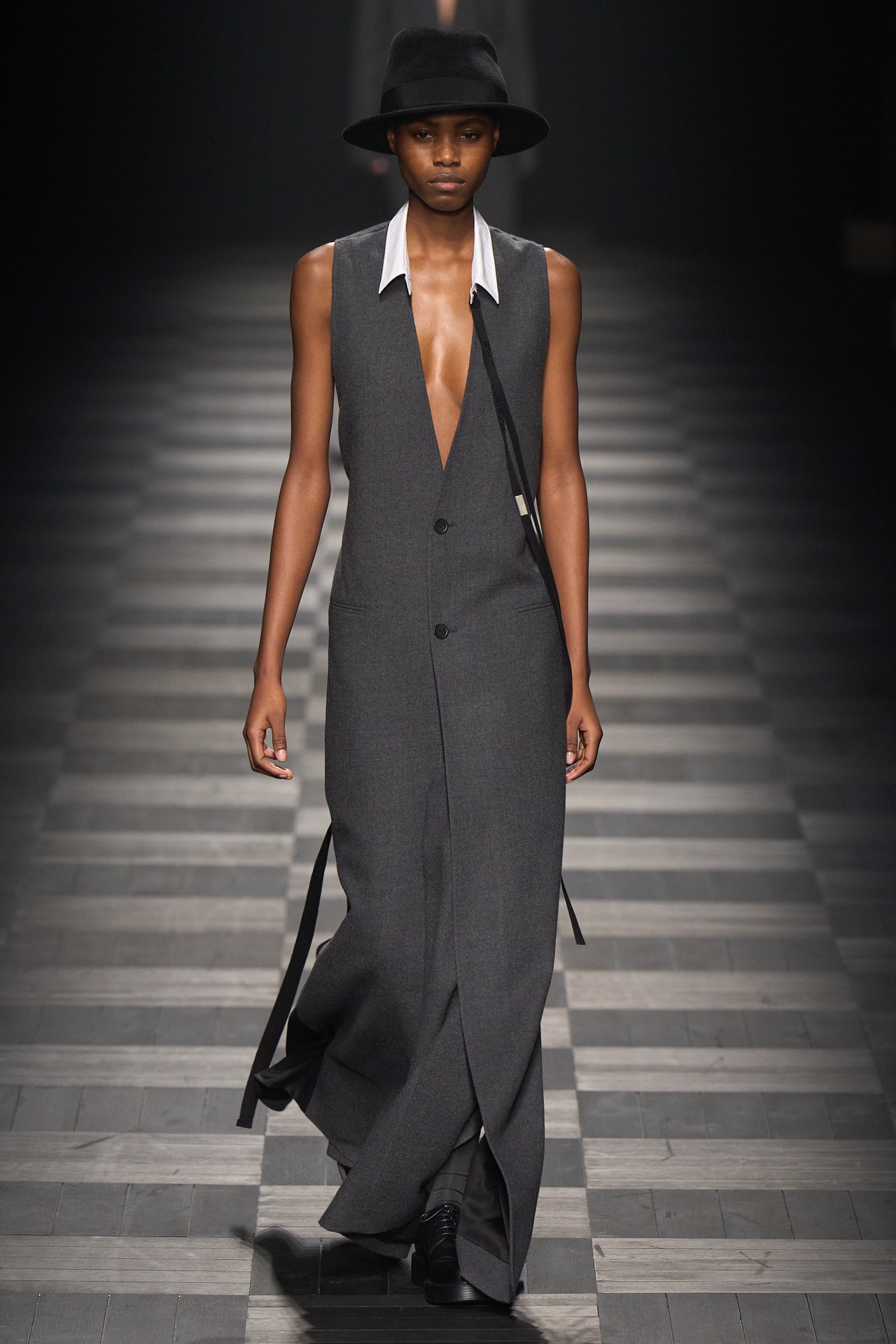 00031-ann-demeulemeester-fall-2022-ready-to-wear-paris-credit-filippo-fior-gorunway-1.jpeg